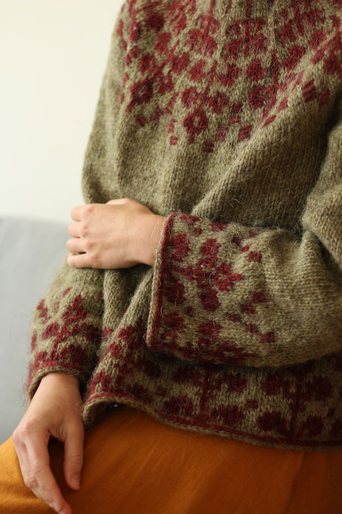 Florarium sweater