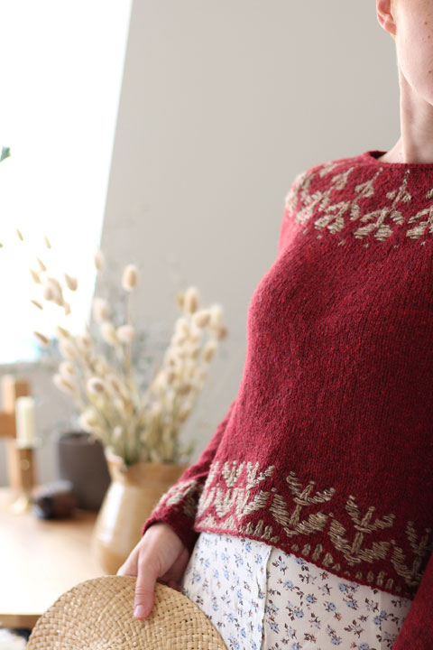 Inflorescence pullover