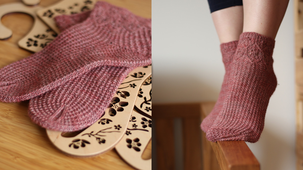 Knitting pattern Mama bear socks by Teti Lutsak